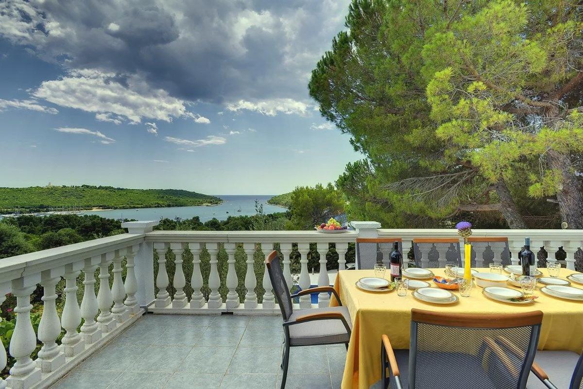 Villa Mima Banjole Bagian luar foto