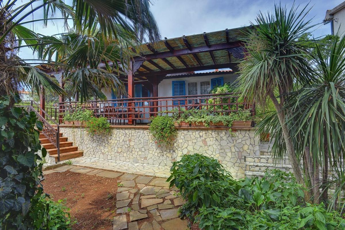Villa Mima Banjole Bagian luar foto